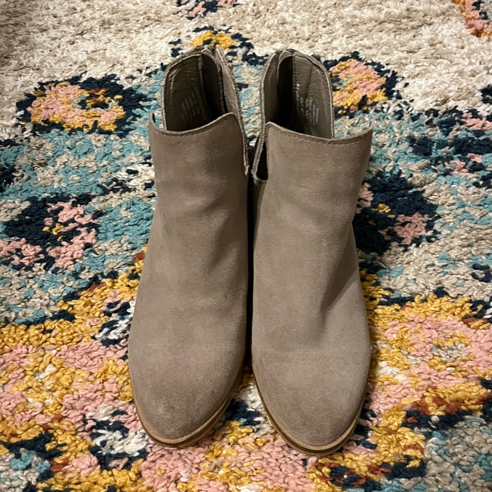 Steve Madden booties